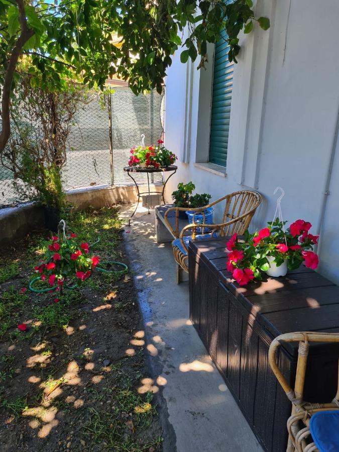 La Casa Di Alvy Hotel Pescara Ngoại thất bức ảnh