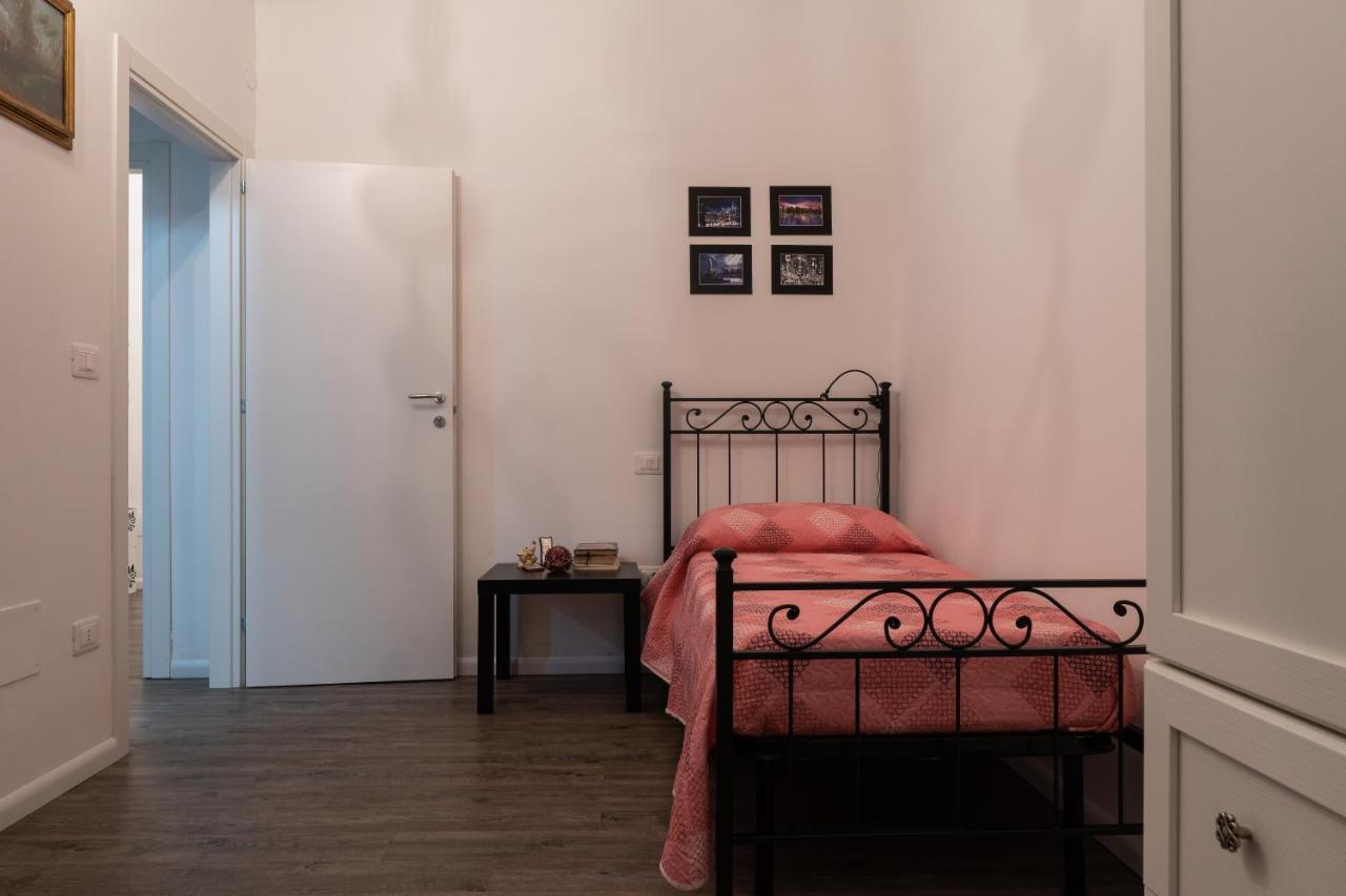 La Casa Di Alvy Hotel Pescara Ngoại thất bức ảnh
